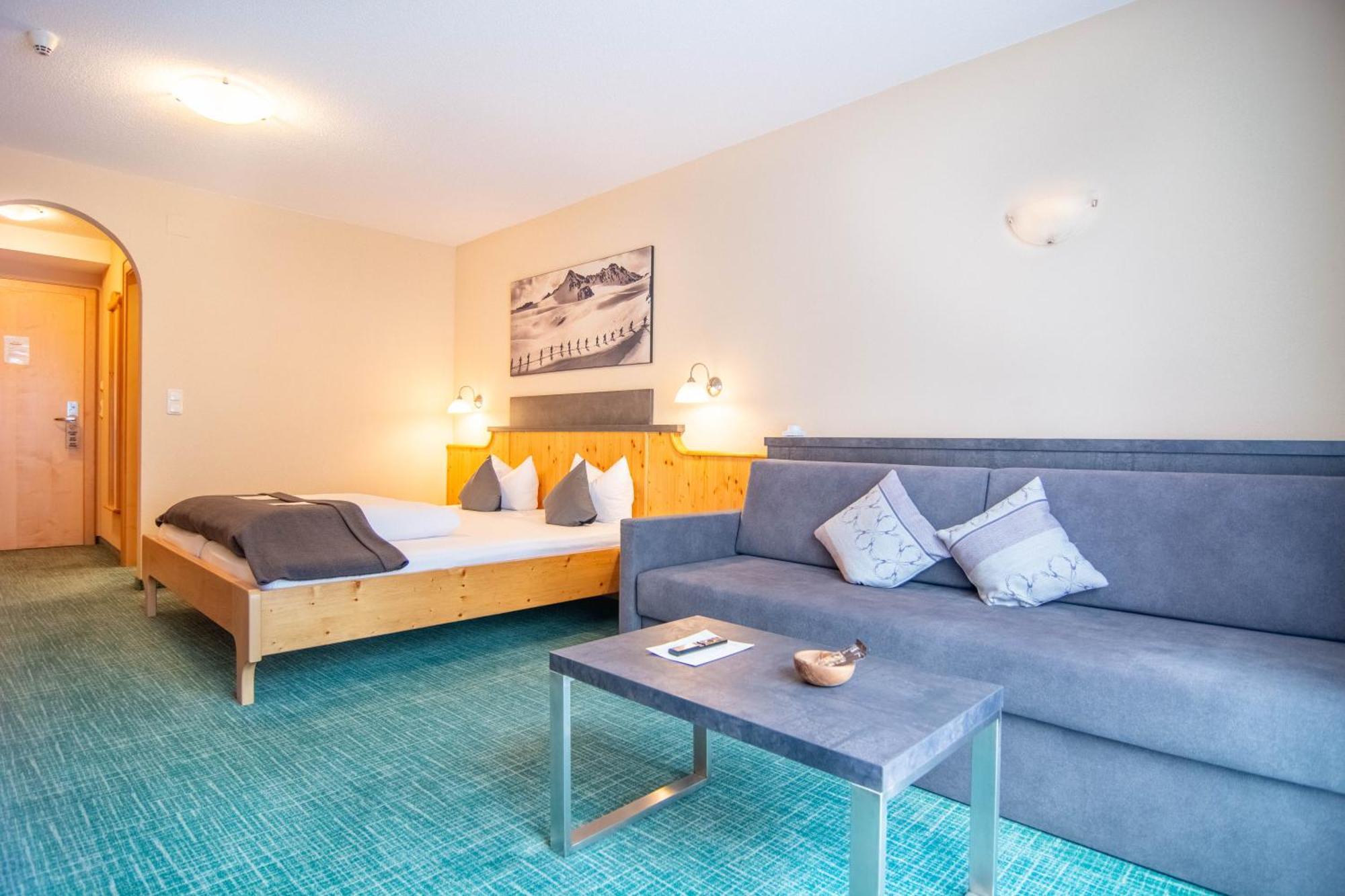 Hotel Garni Alpenhof Ischgl Eksteriør bilde
